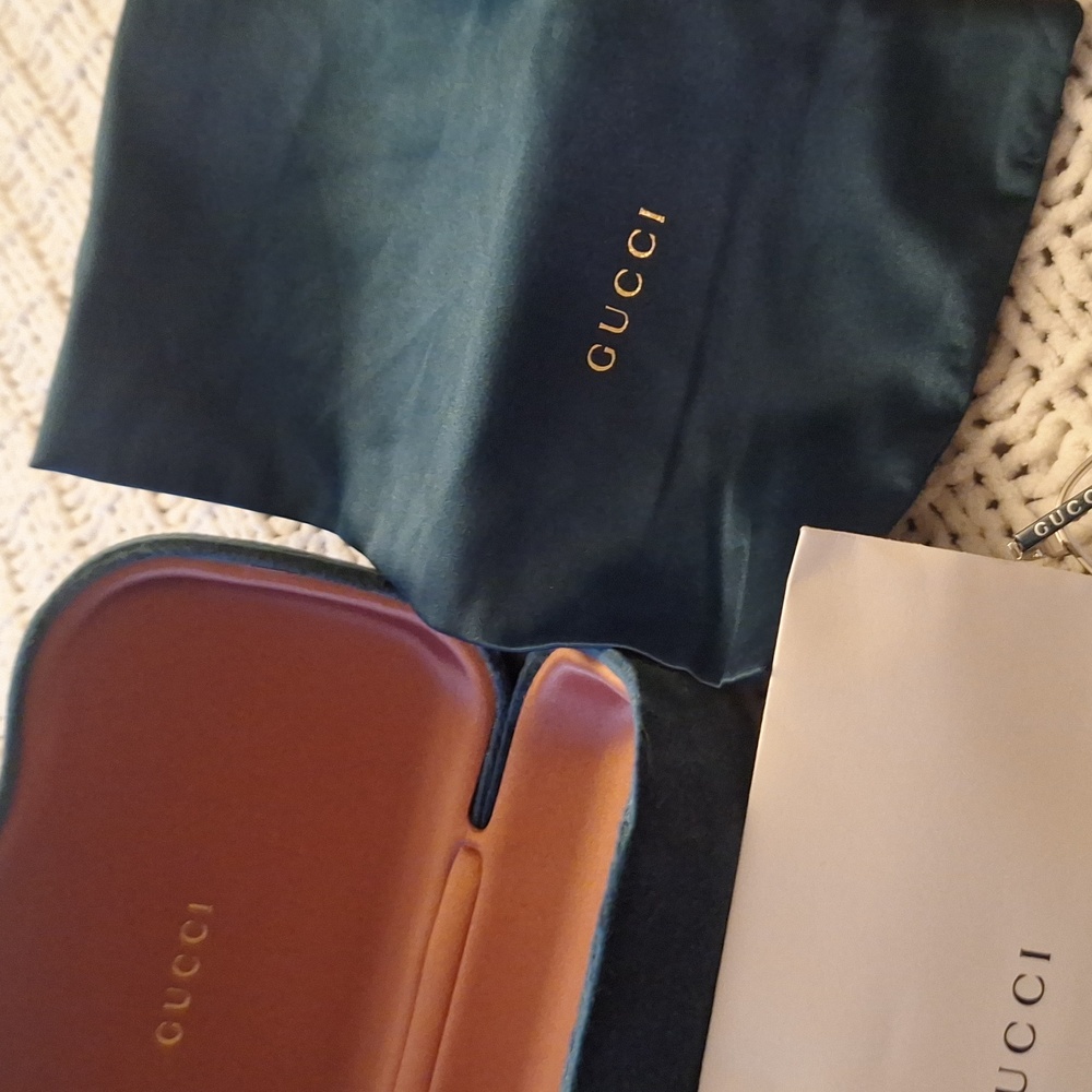 Gucci Green Sunglasses and Clear Glasses Eyewear Collection - Picture 5 of 7